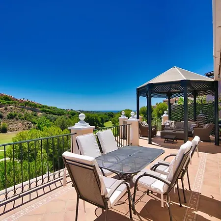 Casa Isabella Villa *