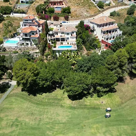 فيلة Casa Isabella