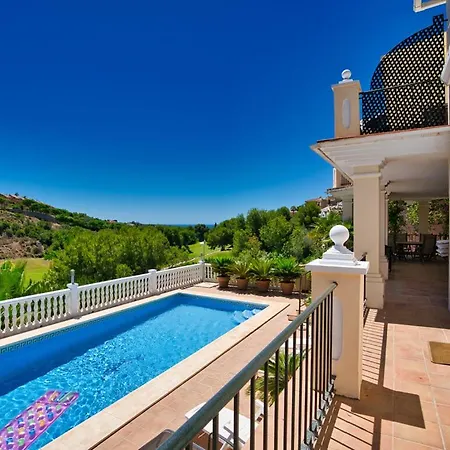 فيلة Casa Isabella