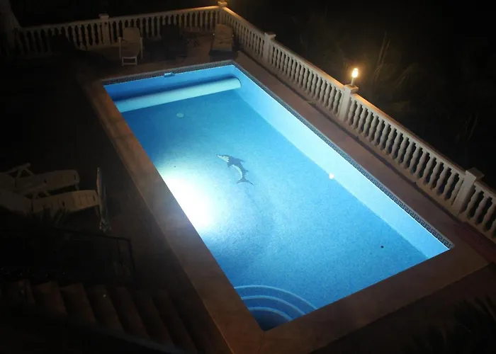 Casa Isabella ヴィラ マルベーリャ